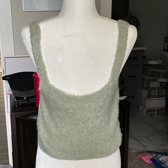 Abercrombie & Fitch Lounge Collection Sage Green Knit Boucle Tank NWT Medium - Picture 6 of 7